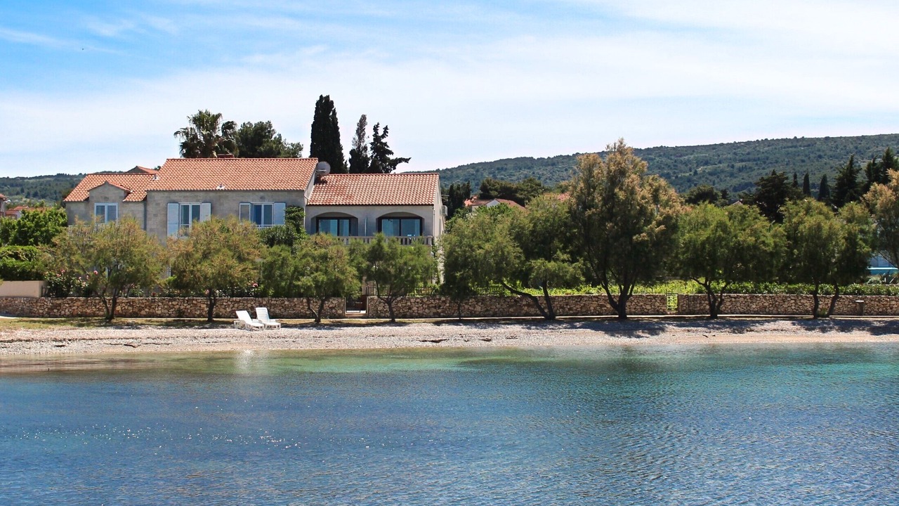 Photo of Outdoor in Mirce