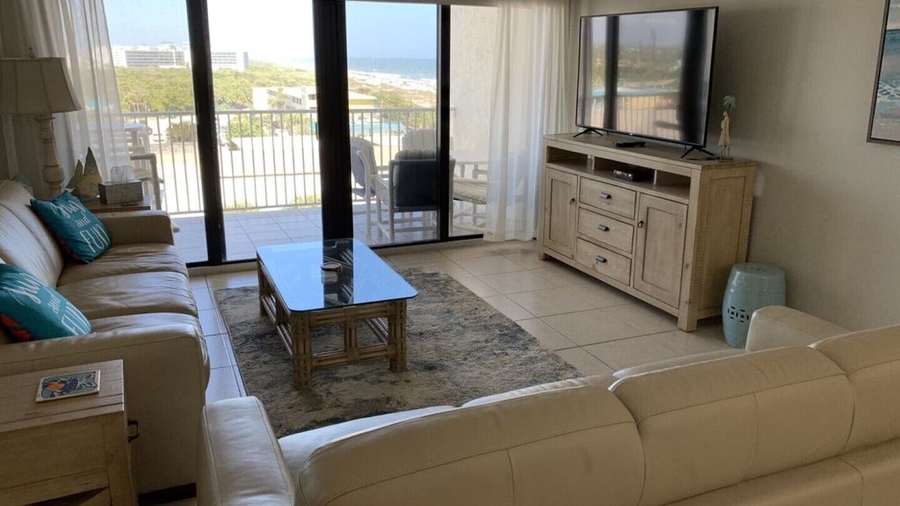 Photo of Livingroom in Cocoa Beach