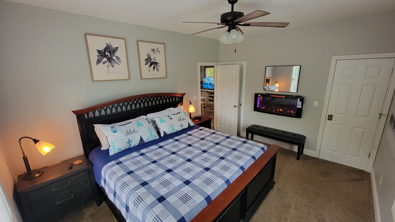 Photo of Bedroom in Sloans Valley