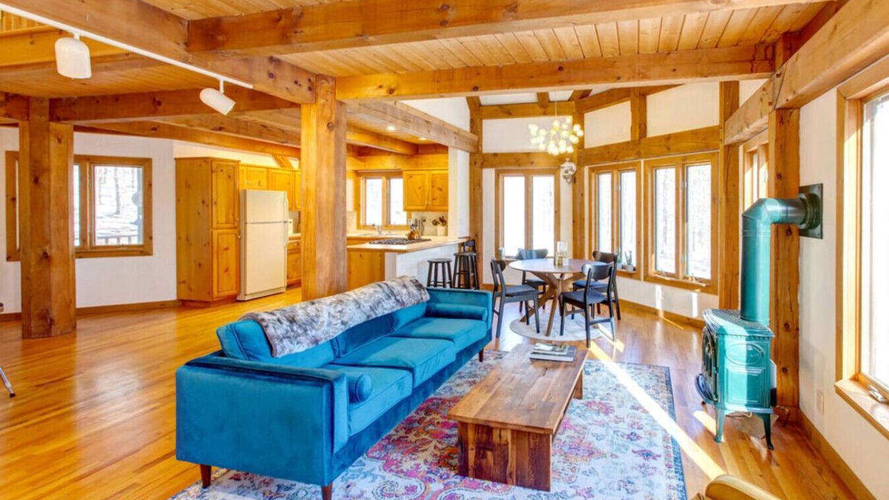 Photo of Livingroom in Bloomville