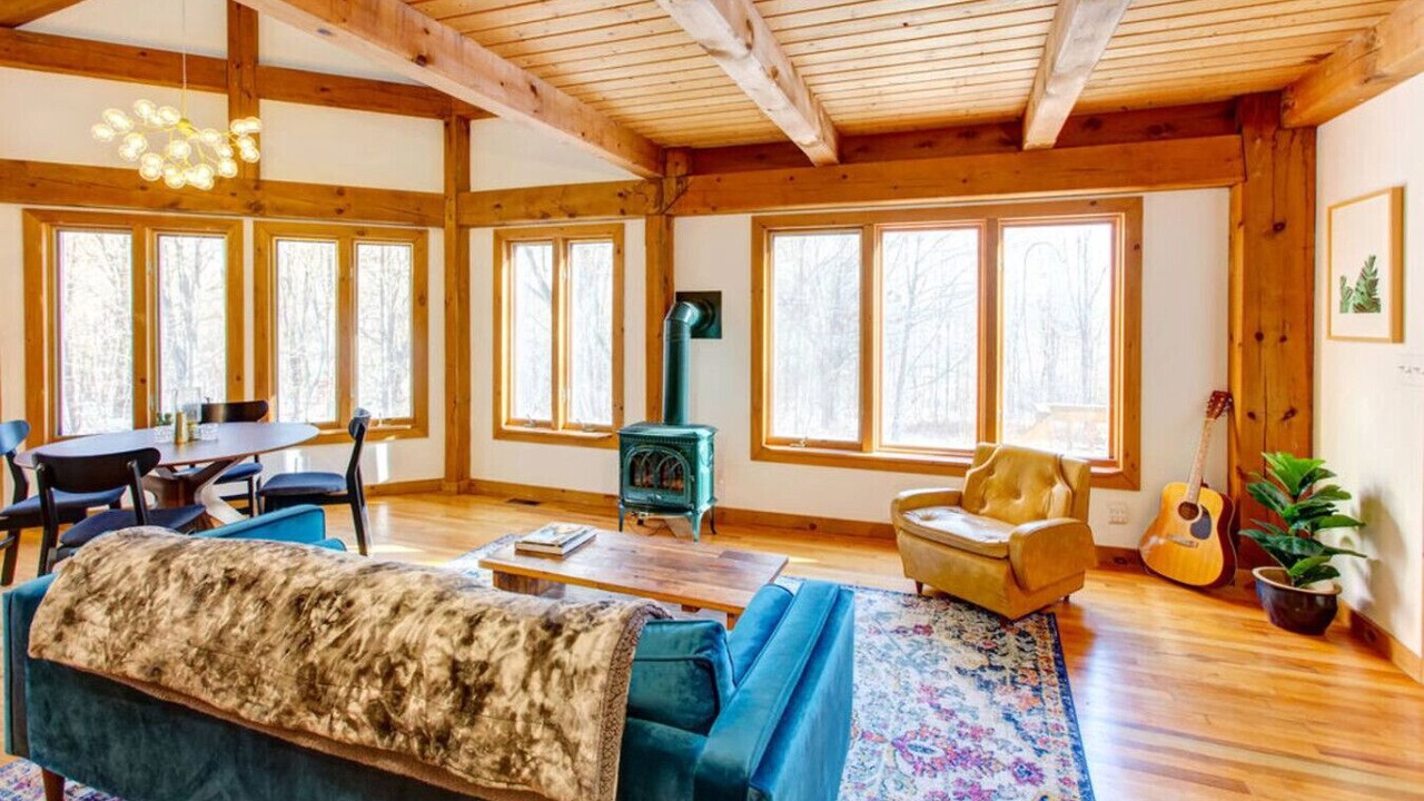 Photo of Livingroom in Bloomville