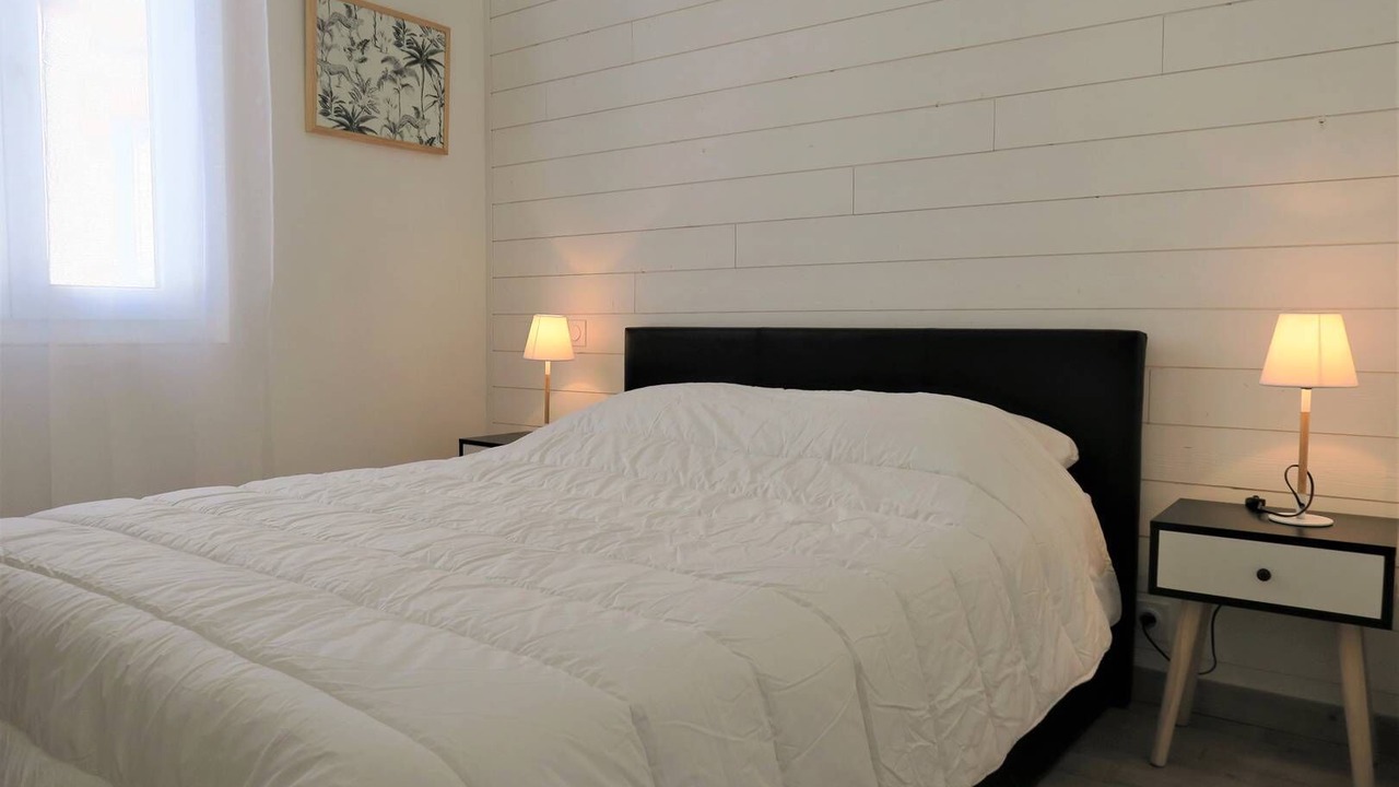 Photo of Bedroom in Tregastel