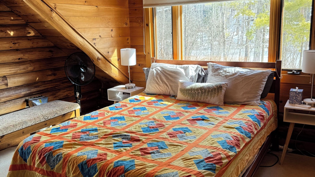 Photo of Bedroom in West Stockbridge