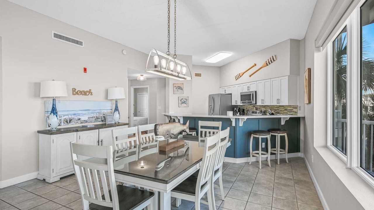Photo of Others in Avalon Beach Estates