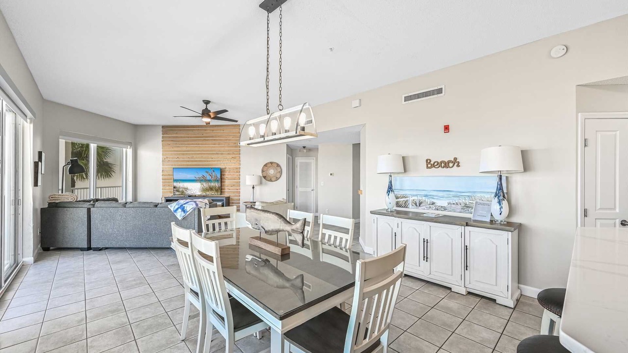 Photo of Others in Avalon Beach Estates