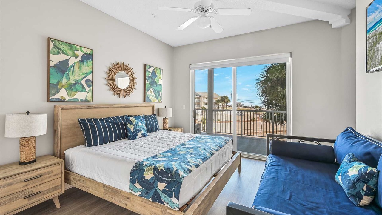 Photo of Bedroom in Avalon Beach Estates