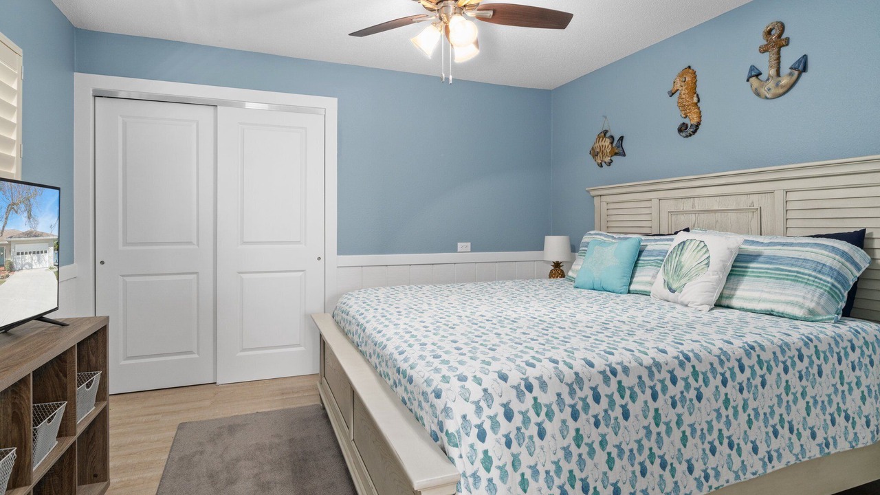 Photo of Bathroom in Crystal Shores