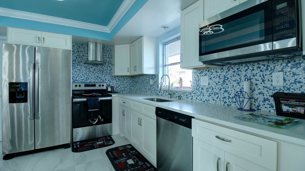 Photo of Kitchen in Cocoa Isles