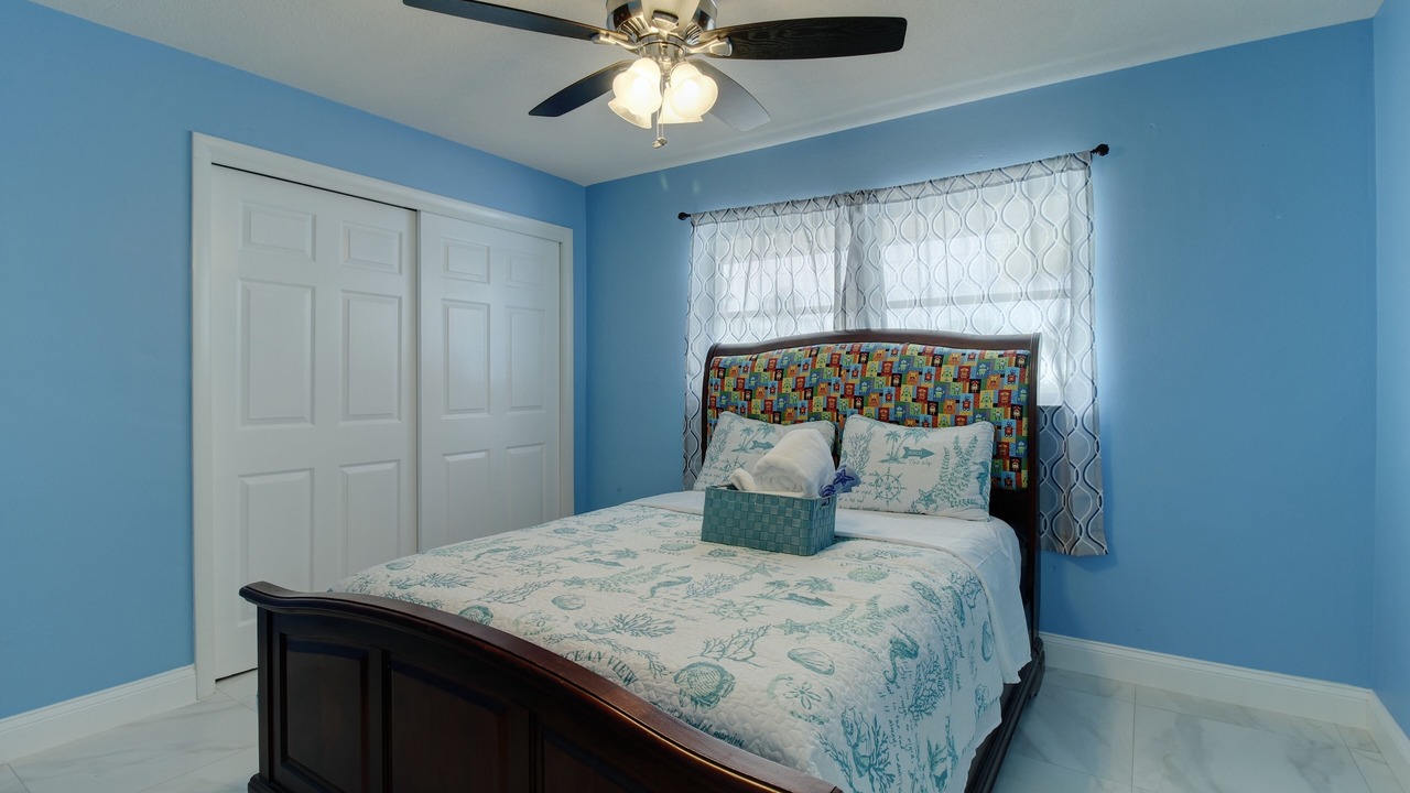 Photo of Bedroom in Cocoa Isles