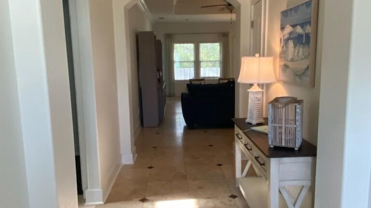 Photo of Livingroom in Riviera Beach