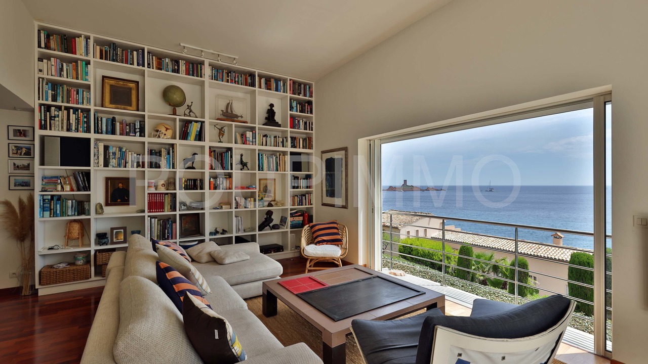 Photo of Livingroom in Le Dramont