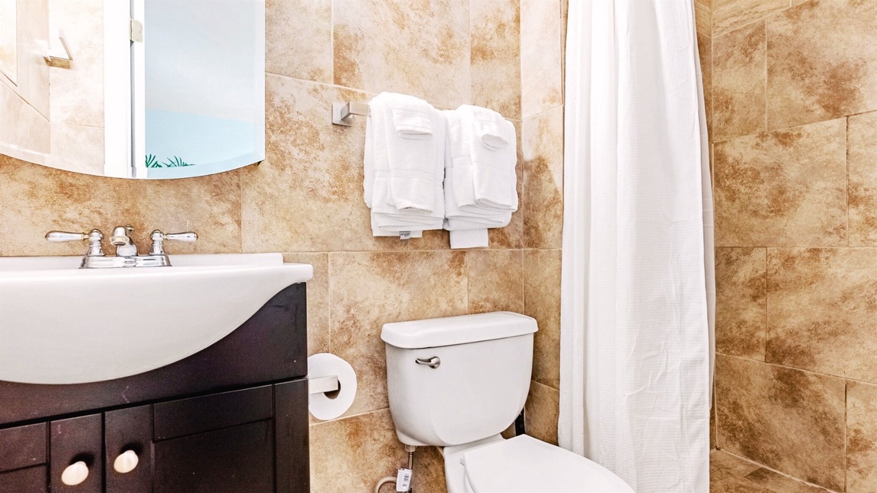 Photo of Bathroom in El Centro Beach