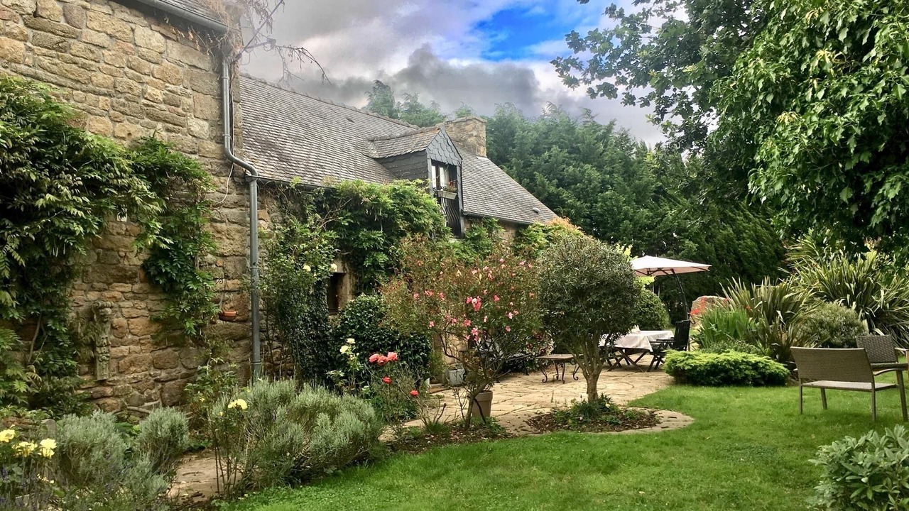 Photo of Outdoor in Megrit