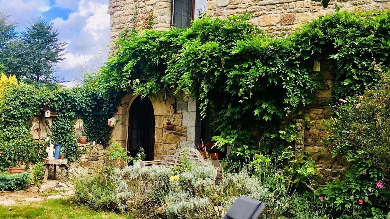 Photo of Outdoor in Megrit