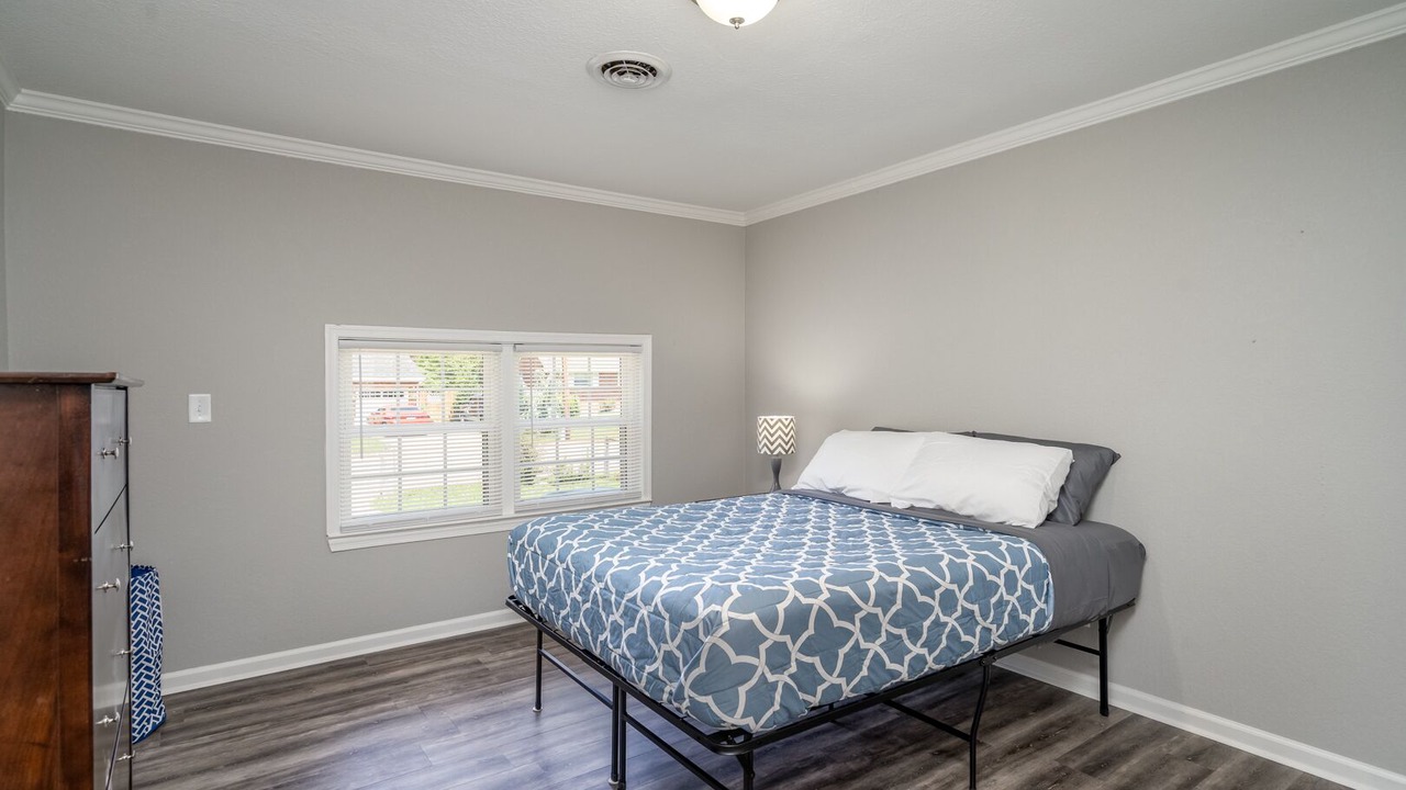 Photo of Bedroom in North Newport News
