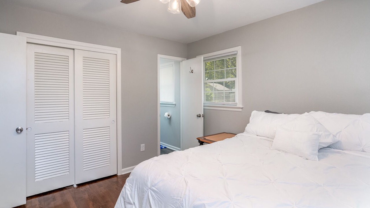 Photo of Bedroom in North Newport News
