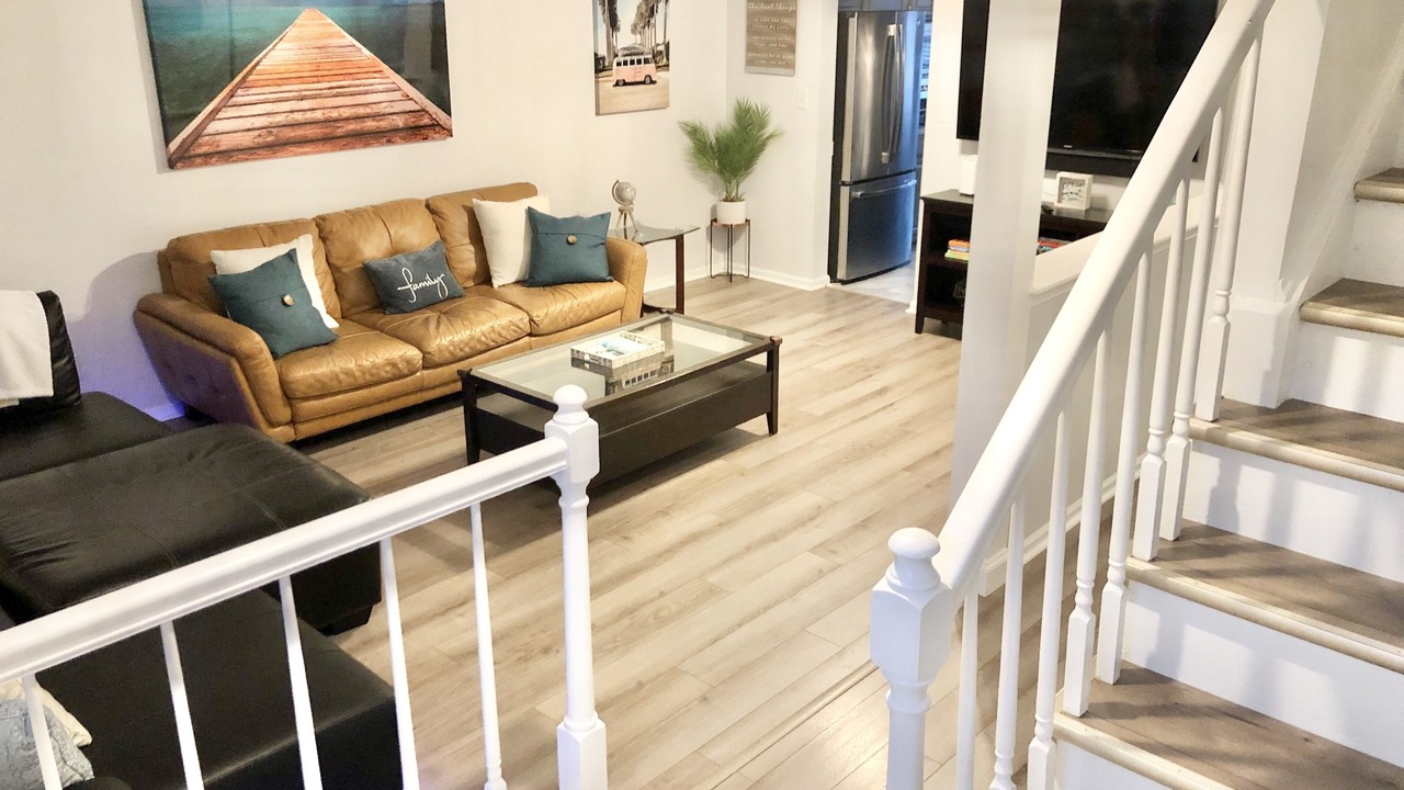 Photo of Livingroom in Norfolk - Virginia Beach