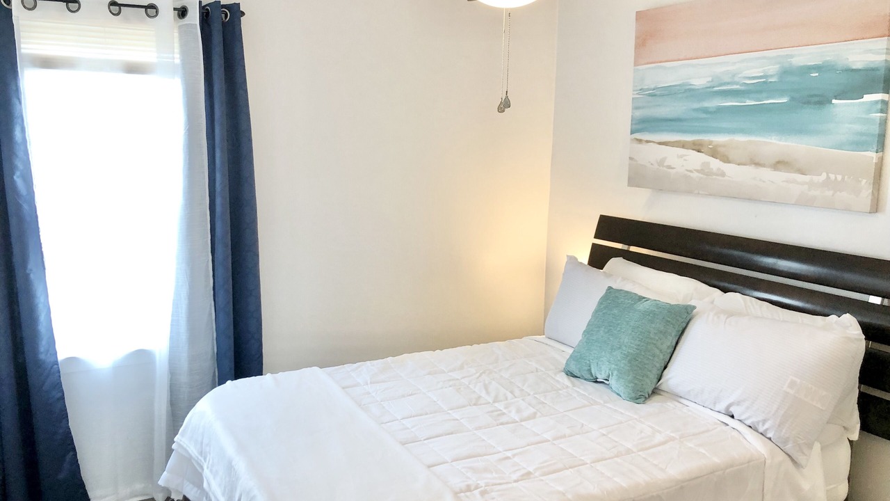 Photo of Bedroom in Norfolk - Virginia Beach