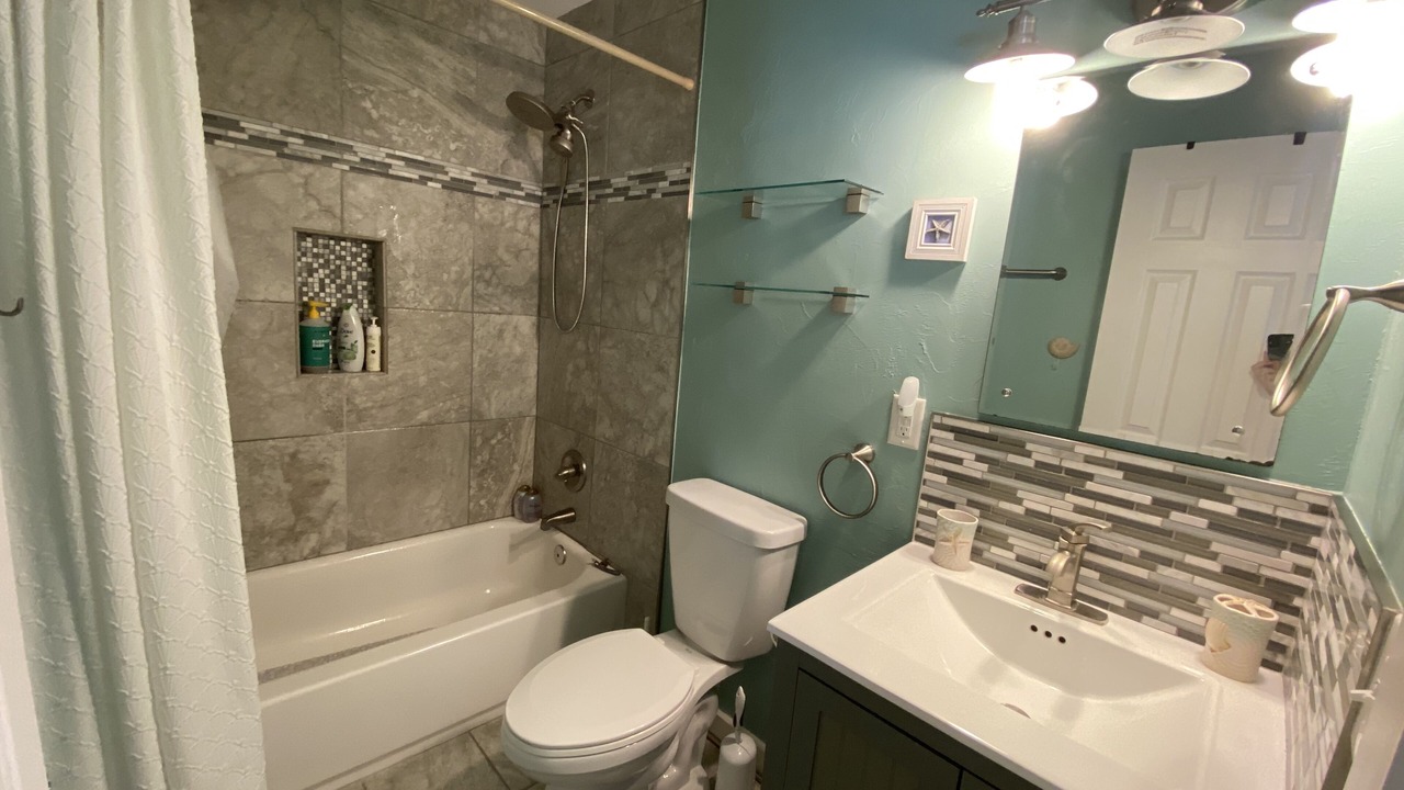 Photo of Bathroom in Crawfordville