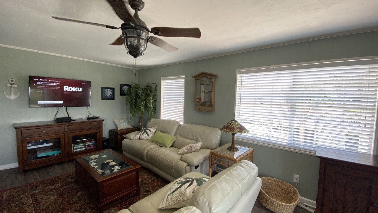 Photo of Livingroom in Crawfordville