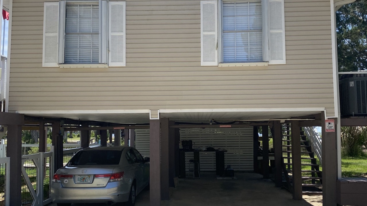 Photo of Others in Crawfordville
