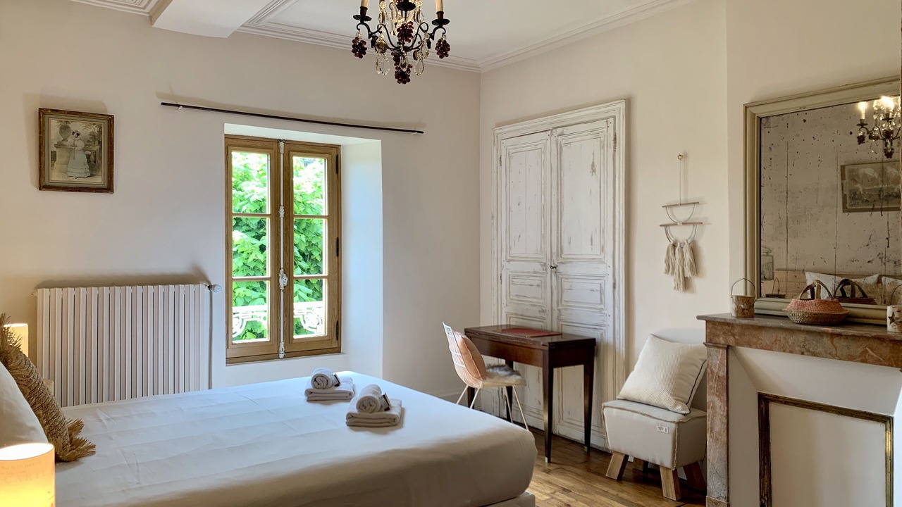 Photo of Bedroom in Bono
