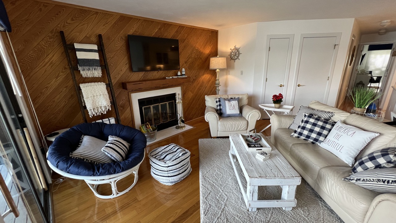Photo of Livingroom in North Shore