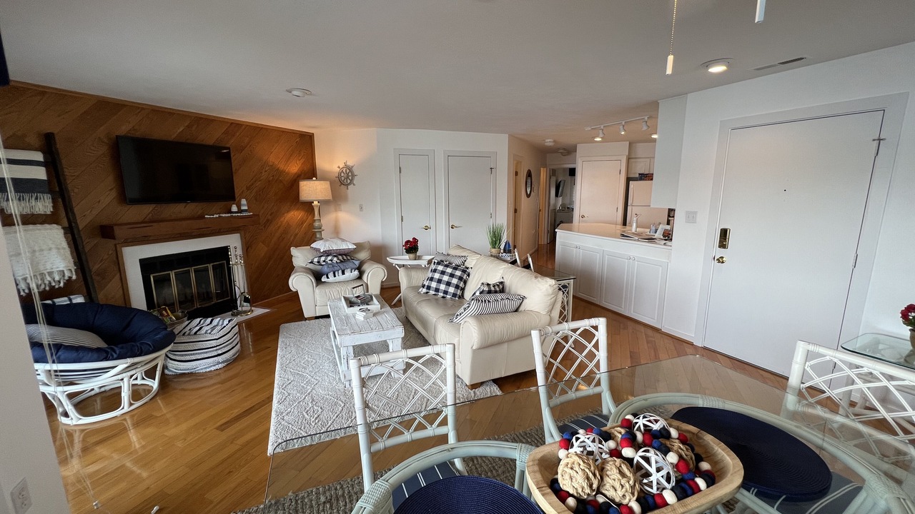 Photo of Livingroom in North Shore