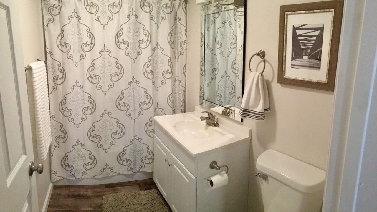 Photo of Bathroom in East Price Hill