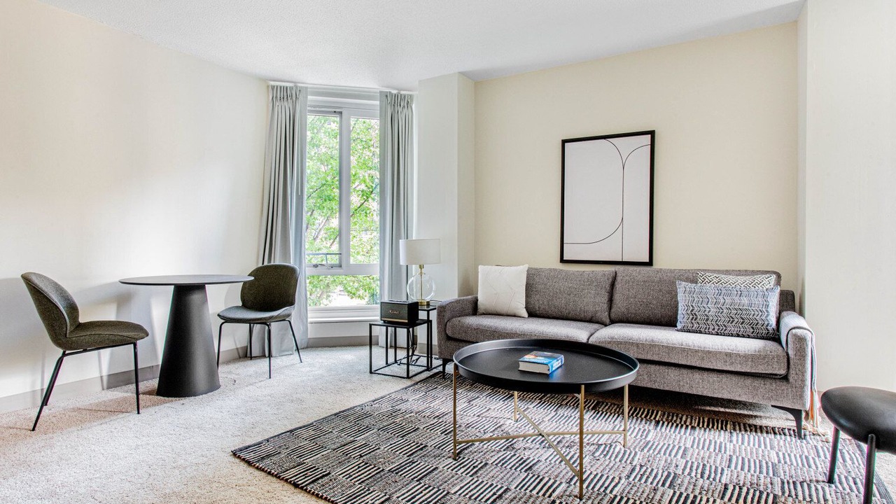Photo of Livingroom in Prudential - St. Botolph