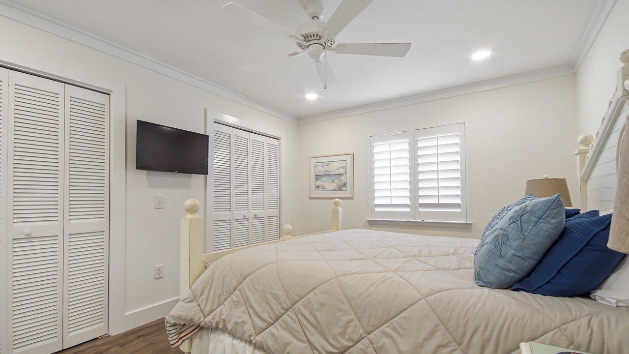 Photo of Bedroom in Fort Bay