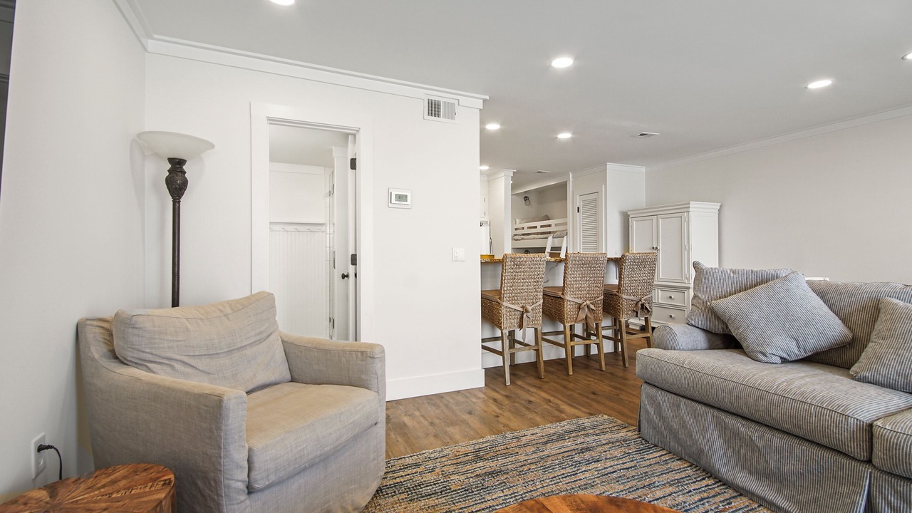 Photo of Livingroom in Fort Bay