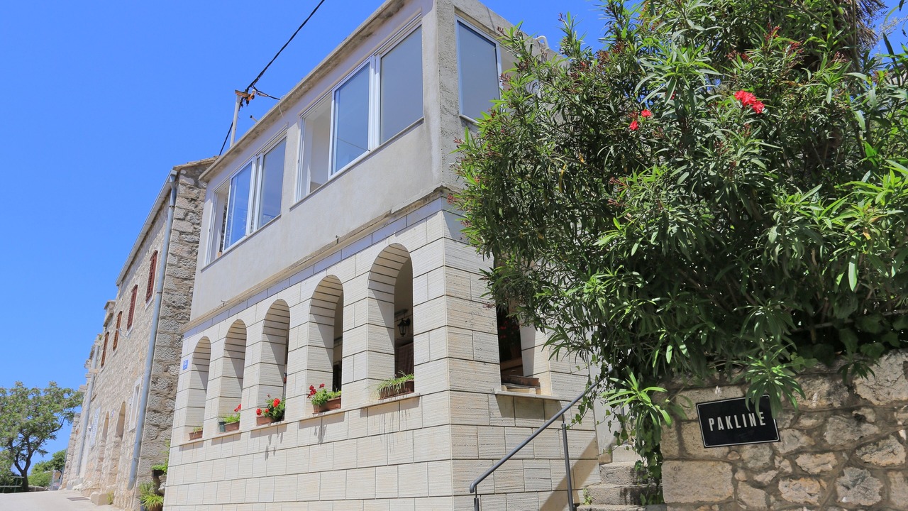 Photo of Outdoor in Brist