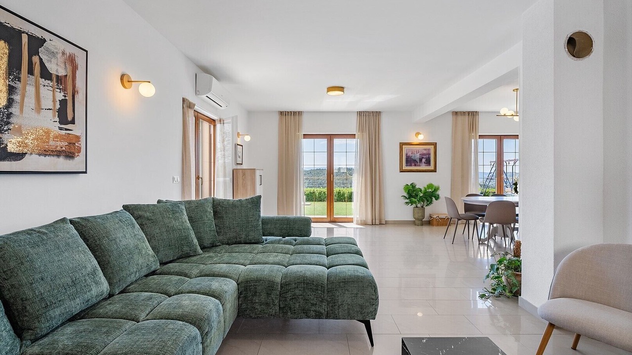 Photo of Livingroom in Gata