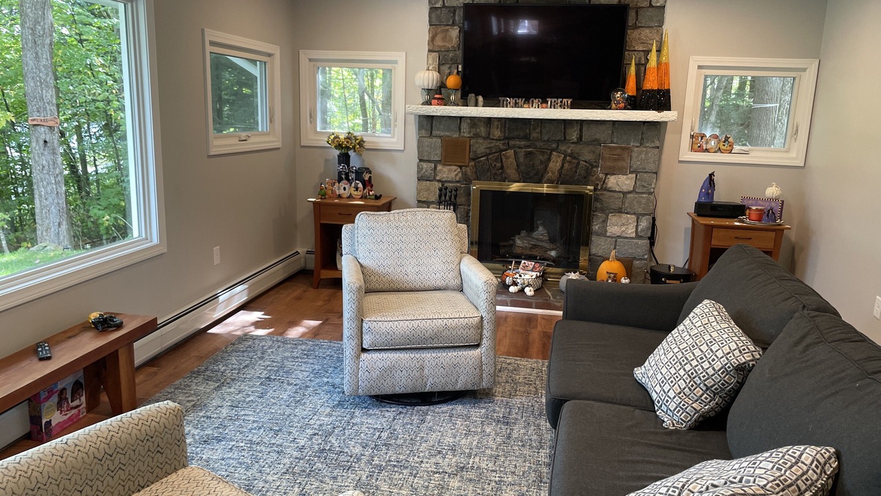 Photo of Livingroom in Otis