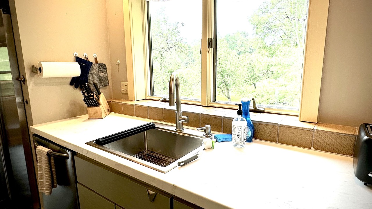 Photo of Kitchen in Fly Creek