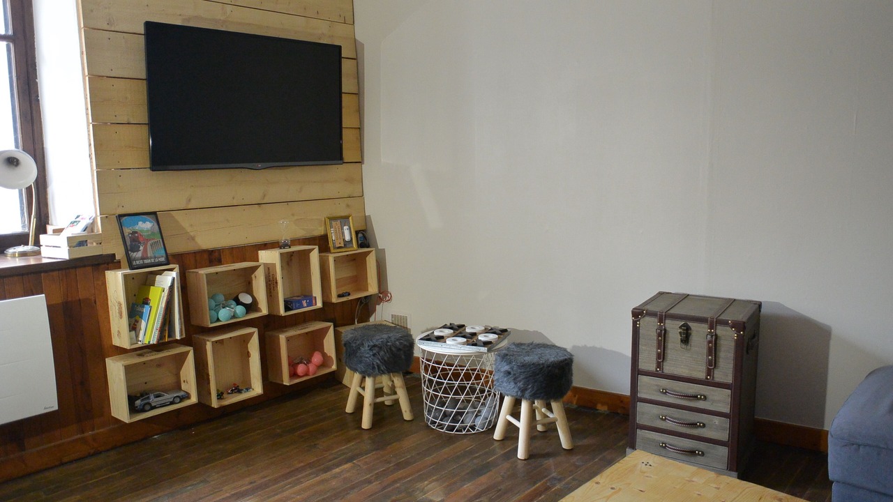 Photo of Livingroom in Mayres-Savel
