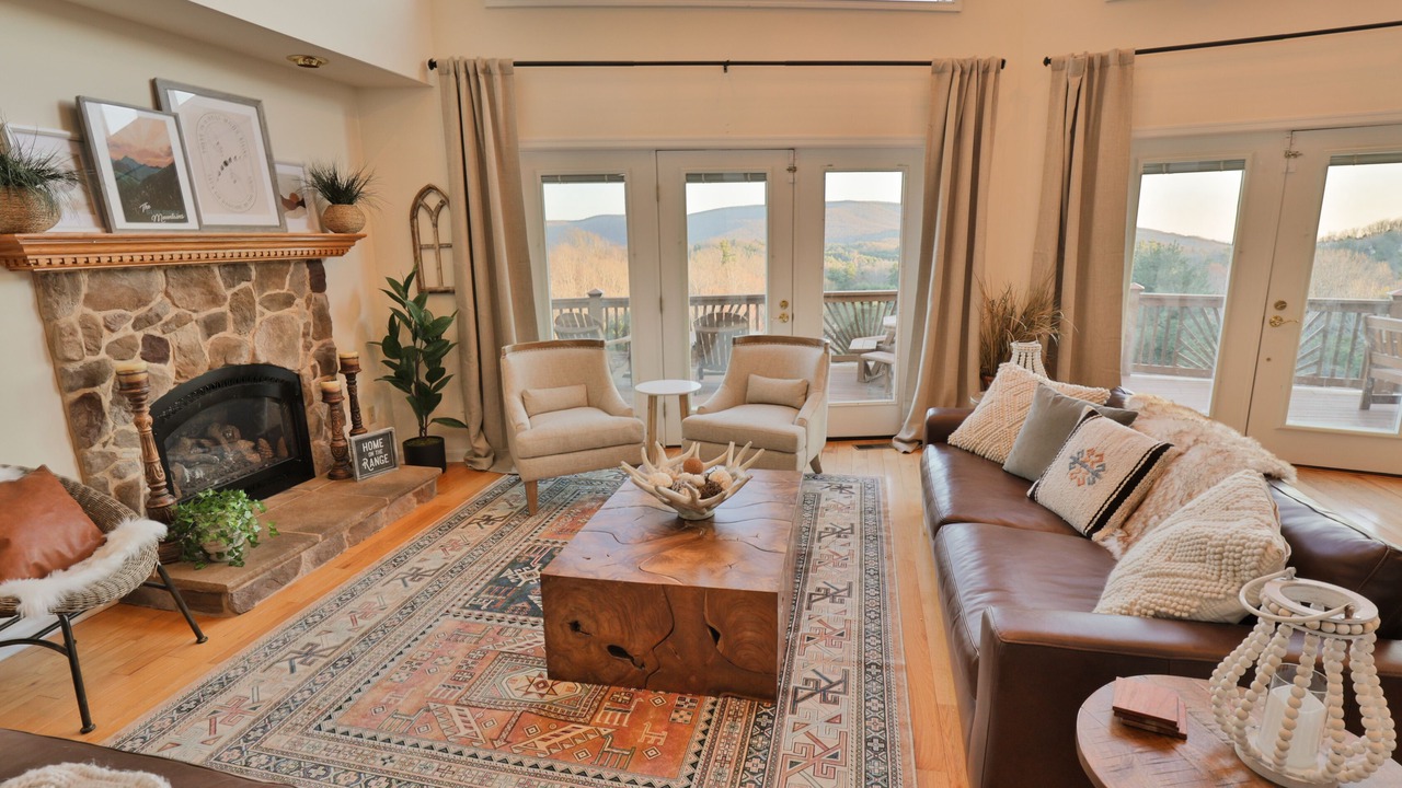 Photo of Bedroom in Montebello