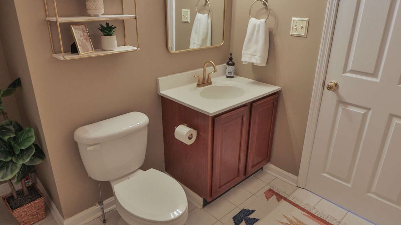 Photo of Bathroom in Montebello