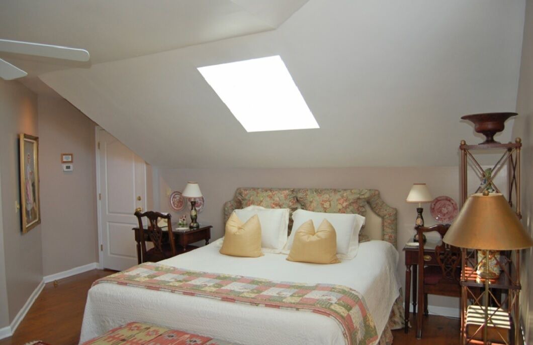 Photo of Bedroom in Deep Hole