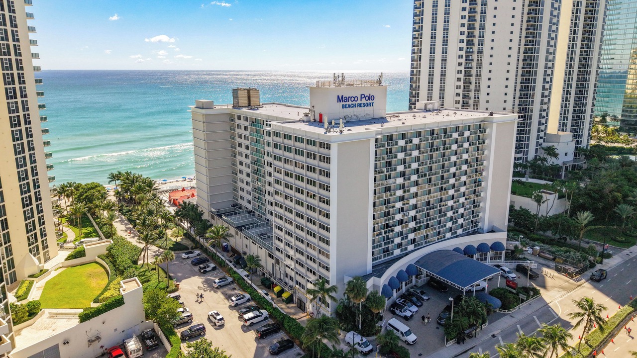 Photo of Outdoor in Sunny Isles Beach