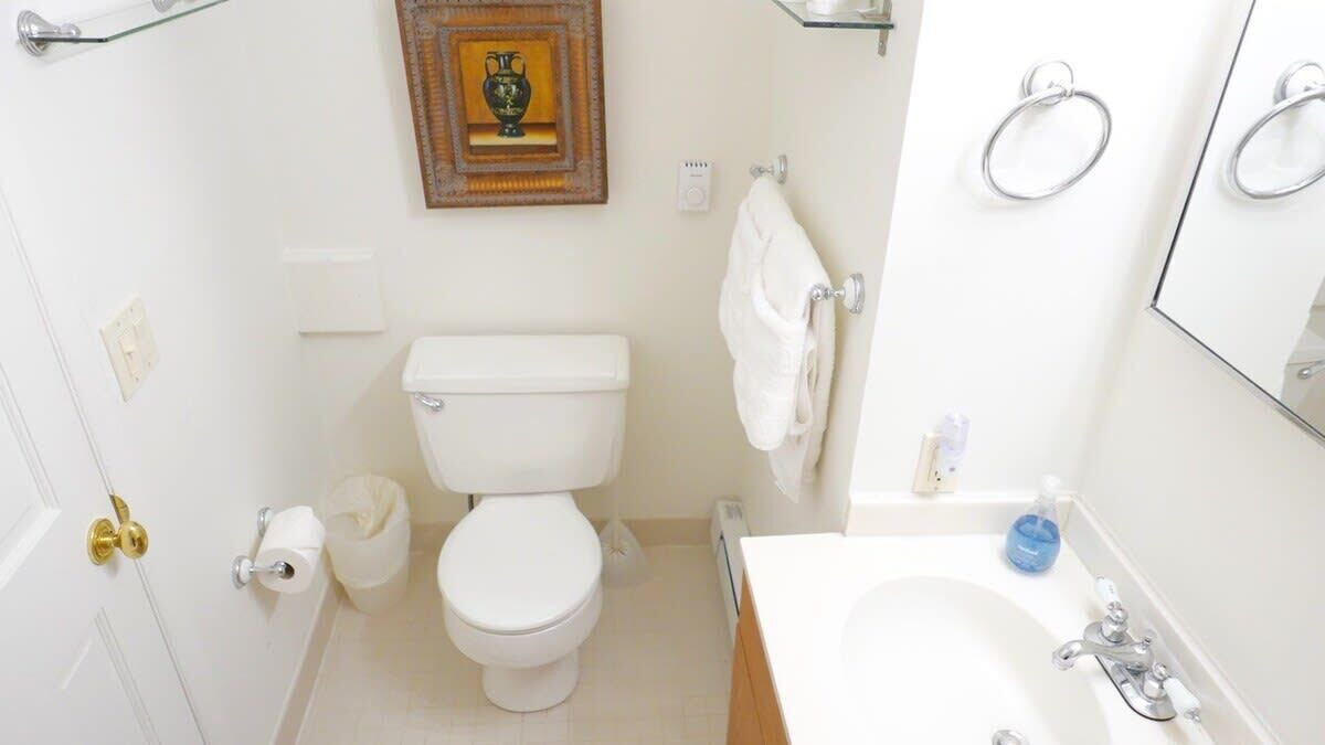 Photo of Bathroom in Dupont Circle