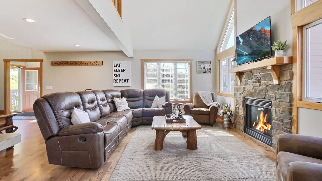 Photo of Livingroom in Great Valley