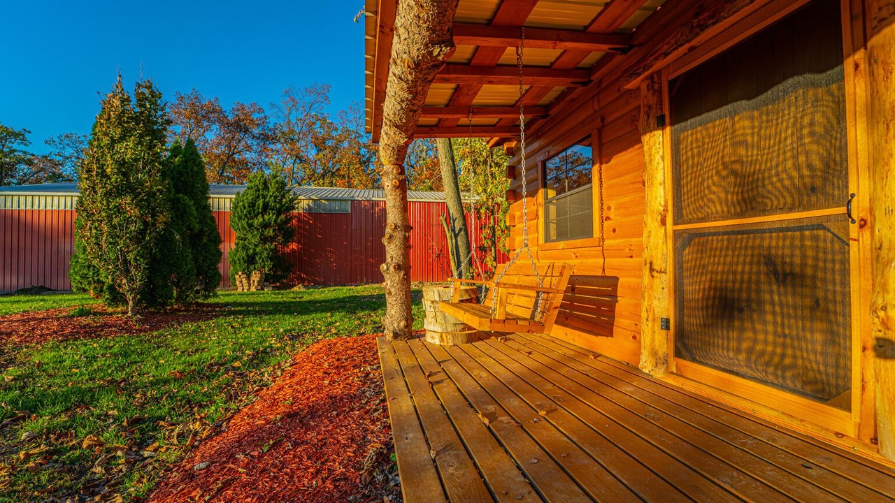 Photo of Patio Balcony in Leroy