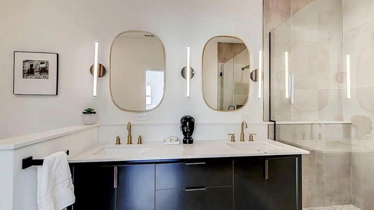 Photo of Bathroom in Fall Creek Place
