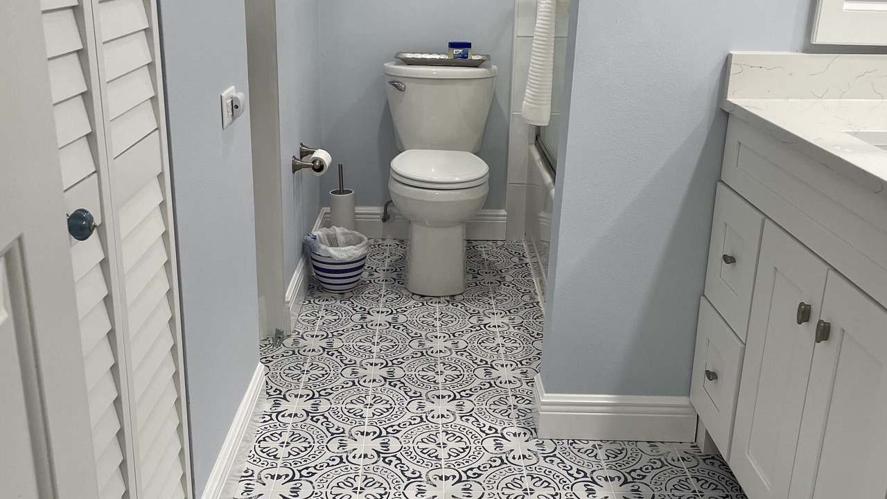 Photo of Bathroom in Bay Esplanade