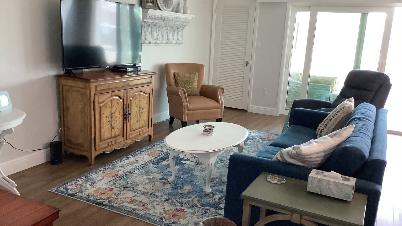 Photo of Livingroom in Bay Esplanade