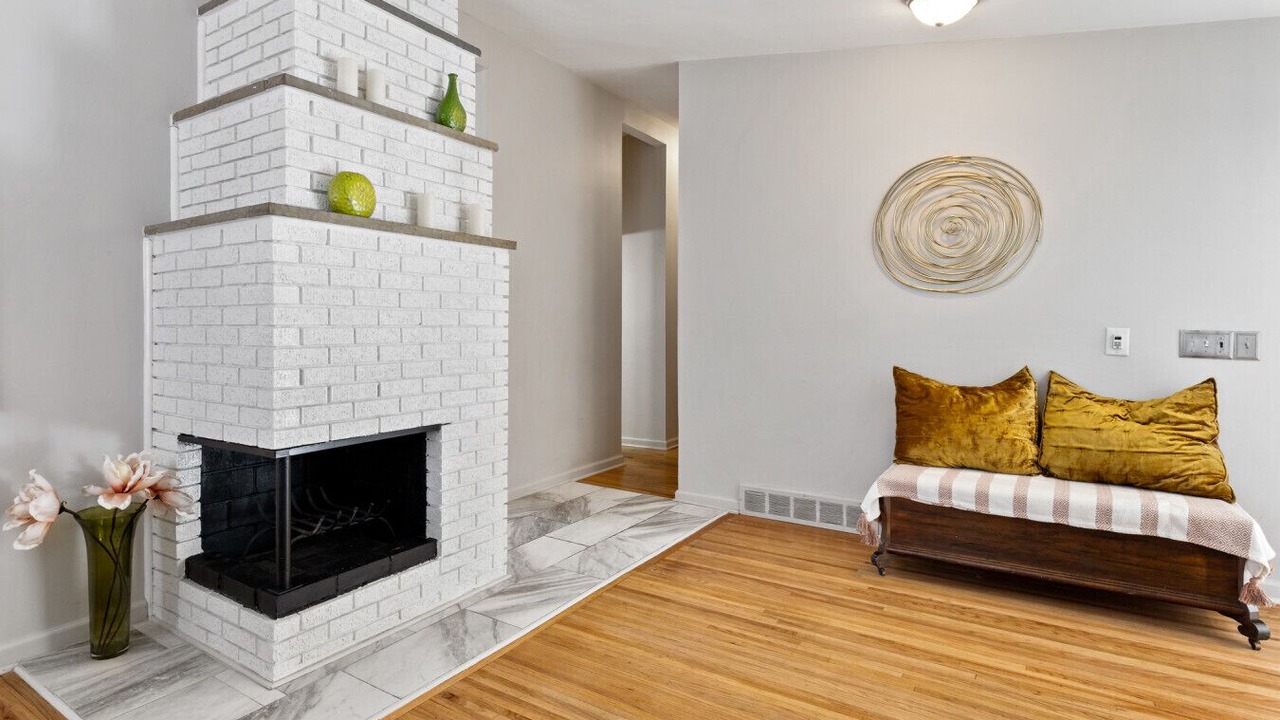 Photo of Livingroom in Rochester