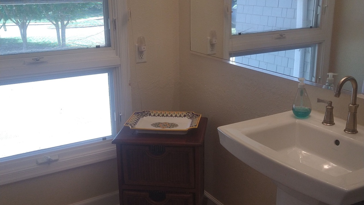 Photo of Bathroom in Lackey