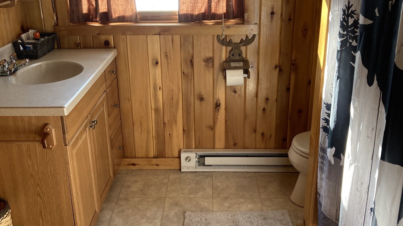 Photo of Bathroom in Shingleton
